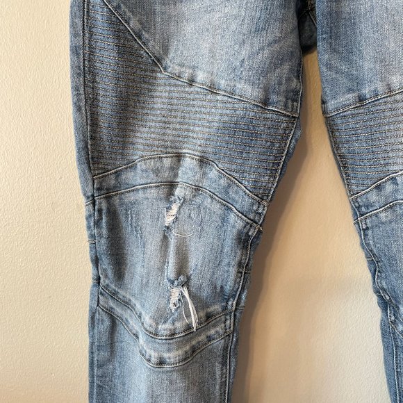 Guess | Light Wash Slim Tapered Distressed Moto Jeans Sz 34x31 - Picture 2 of 10